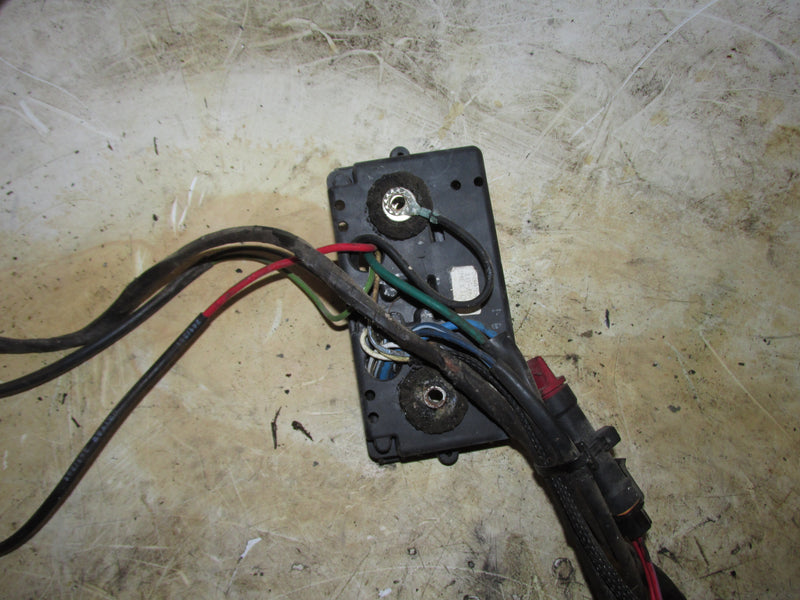 Johnson 115hp 2 Stroke Outboard Engine wiring harness/junction box  (583027)