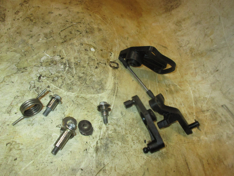 Yamaha 150hp 4 Stroke outboard Throttle Bracket (63P-41213-00-00)