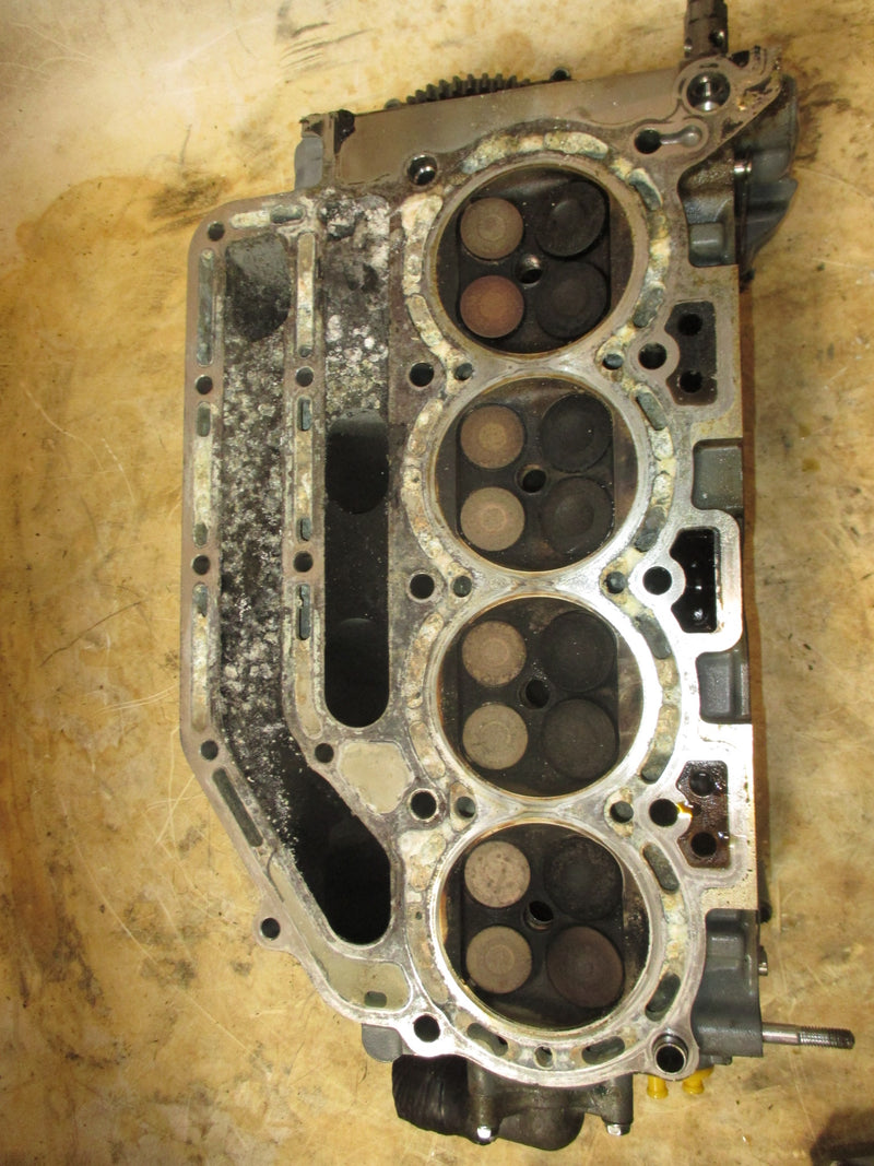 Johnson/Suzuki 140hp 4 stroke outboard cylinder head (11100-90J06)