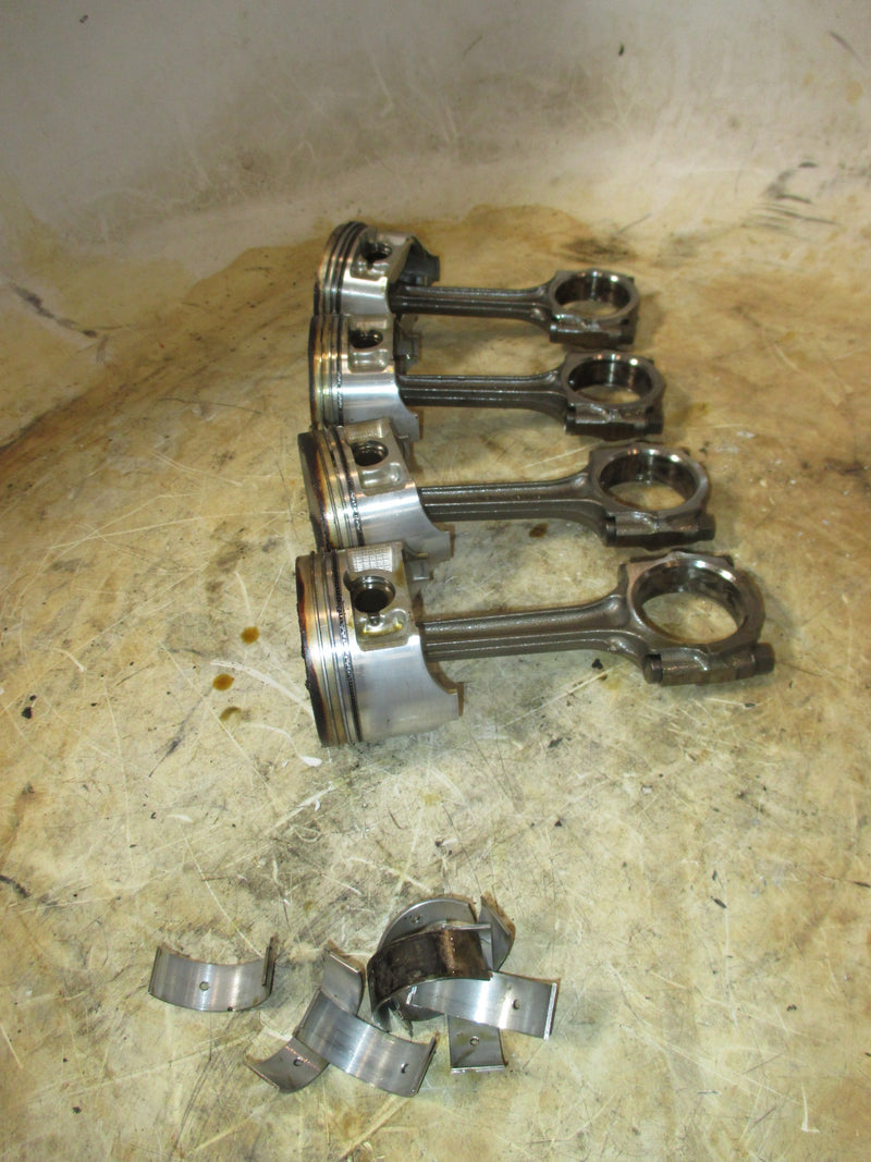 Johnson/Suzuki 140hp 4 stroke outboard piston and rod set (12111-92J00)