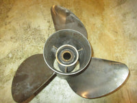 Load image into Gallery viewer, Yamaha 150hp 4 Stroke outboard Steel Propeller 13 3/4 X 17-M
