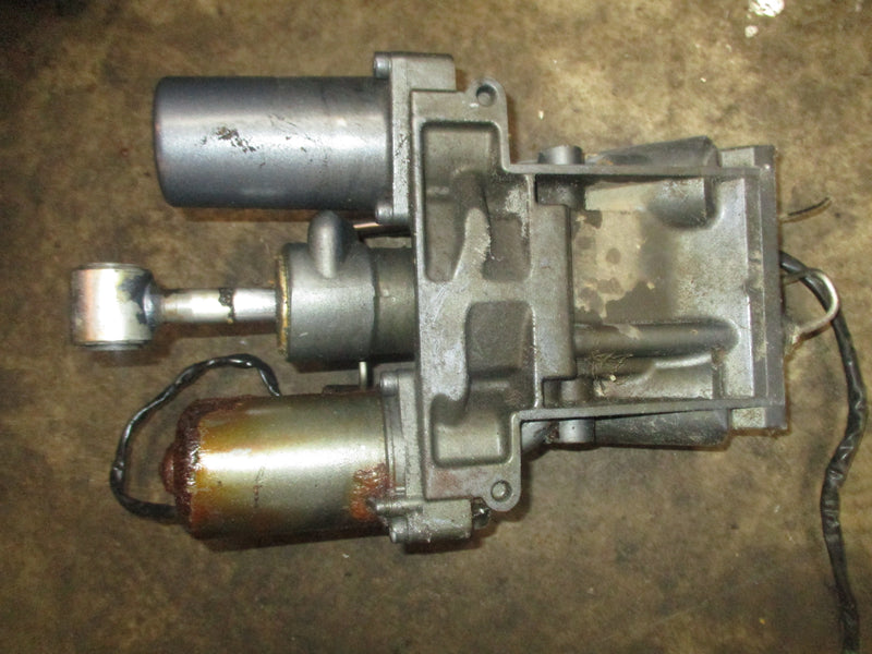 Yamaha 250hp 4 stroke outboard tilt trim unit 69J-43800-05-8D