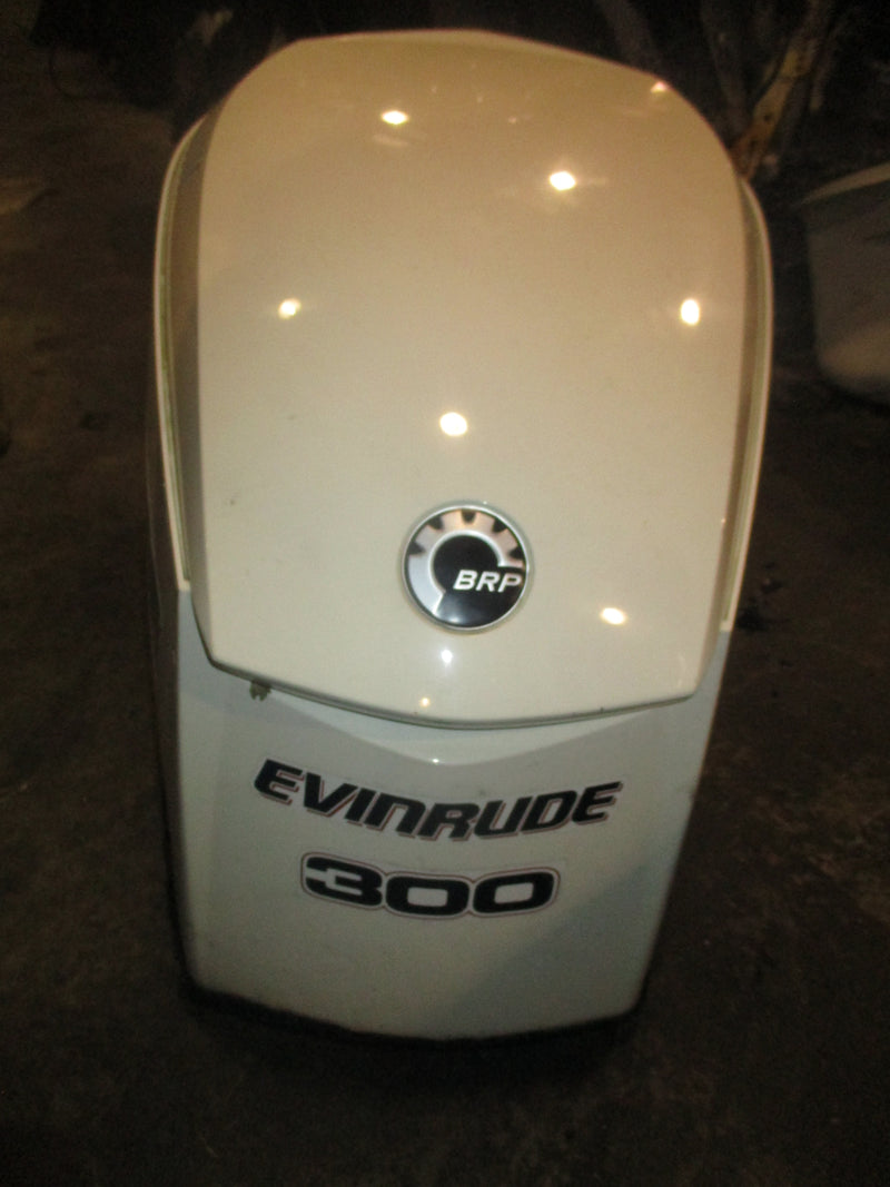 Evinrude ETEC 300hp outboard top cowling