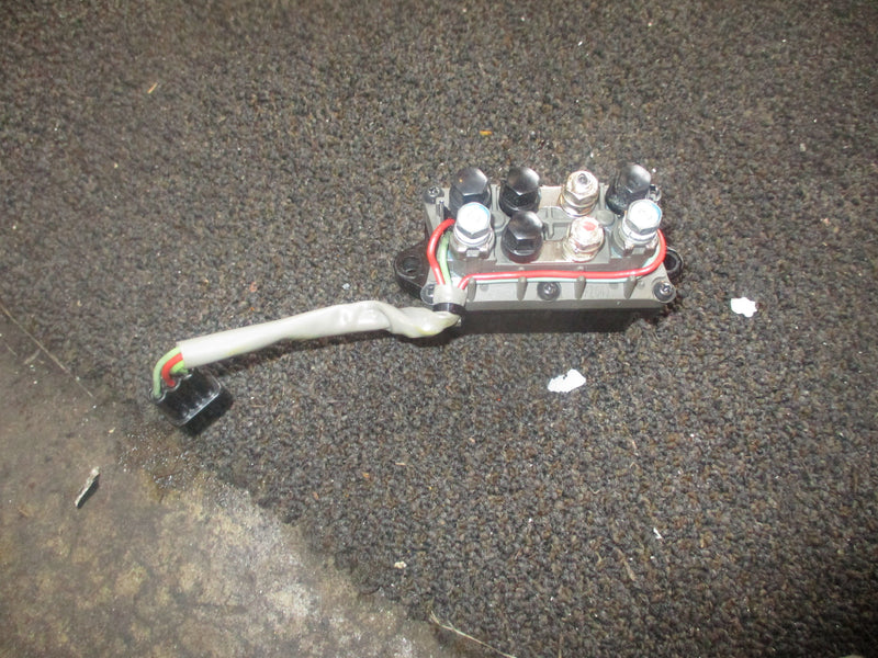 Yamaha 350hp 4 stroke outboard tilt trim relay (6AW-81950-00-00)