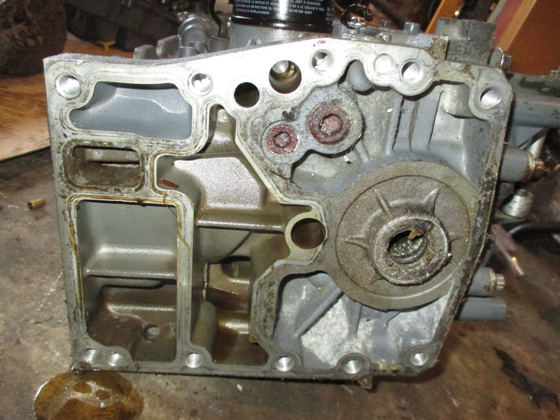 Suzuki DF70 70hp outboard crankcase short block