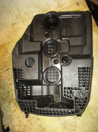 Load image into Gallery viewer, Evinrude Etec 175hp 2 Stroke outboard Intake Silencer (5007513)
