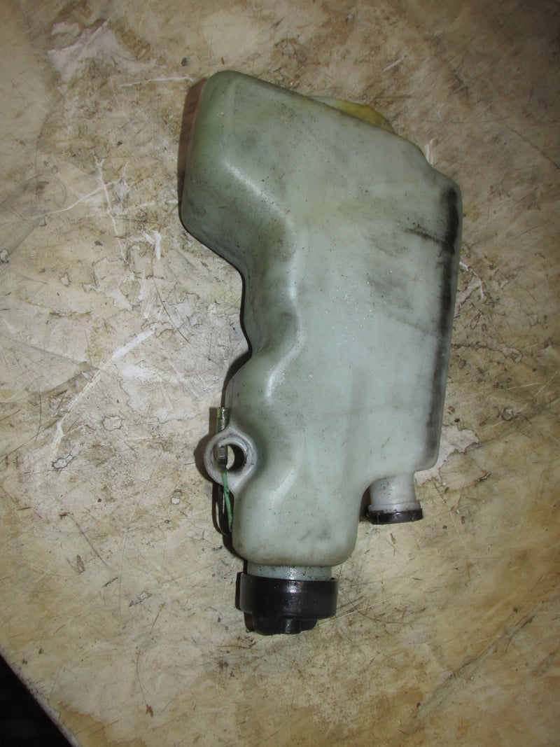 Nissan 50hp 2 Stroke Outboard Oil Tank and Sensor (3T5710100)