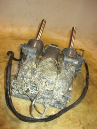 Load image into Gallery viewer, Yamaha 250hp HPDI outboard tilt trim unit (69J-01)
