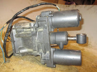 Load image into Gallery viewer, Yamaha 250hp HPDI outboard tilt trim unit (69J-01)
