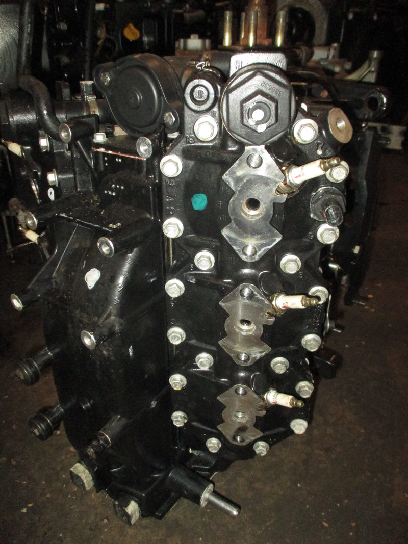 Evinrude Etec 175hp 2 Stroke outboard Crankcase Powerhead