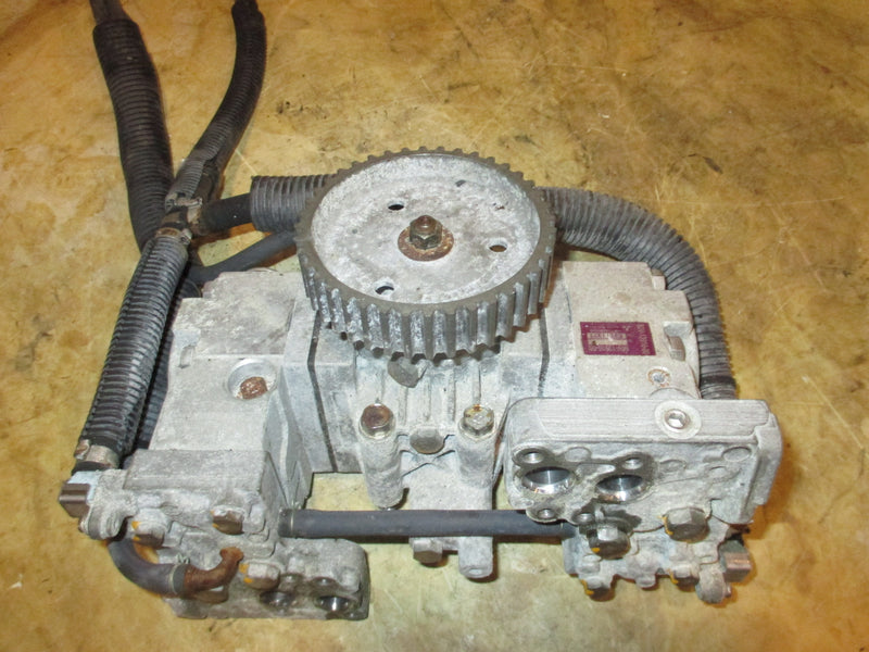 Yamaha 250hp HPDI outboard fuel injection pump (60V-13910-00)