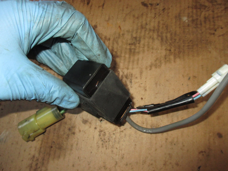 Suzuki DF70 70hp outboard tilt trim relay (38410-93J10)
