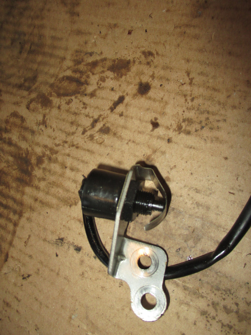 Suzuki DF70 70hp outboard neutral switch (37721-99E11)