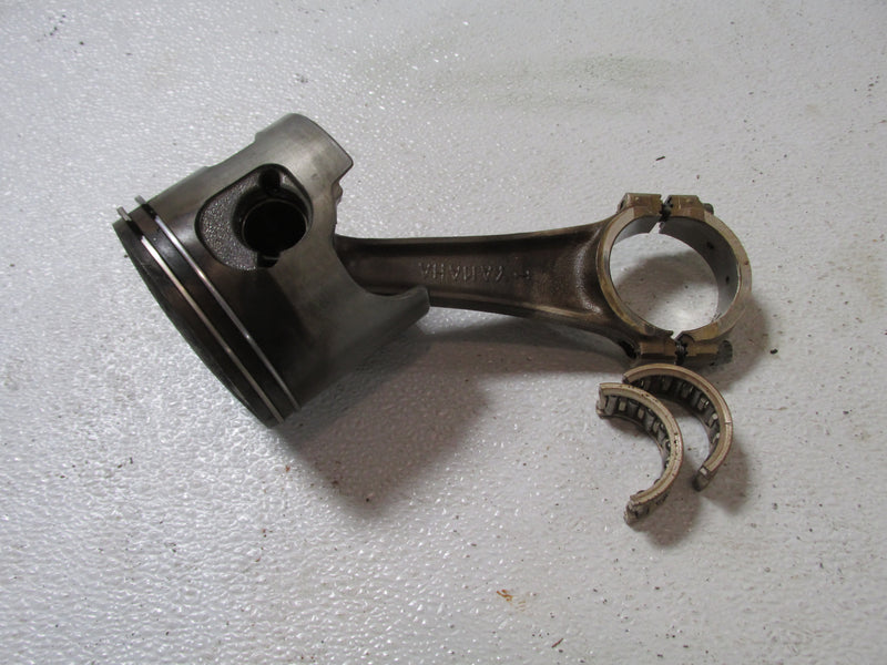 Yamaha 150hp VMAX 2 Stroke Outboard Port Piston and Rod (64D-02)