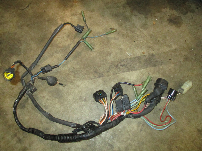 Yamaha 100hp 4 stroke outboard engine wiring harness (67F-82590-01-00)