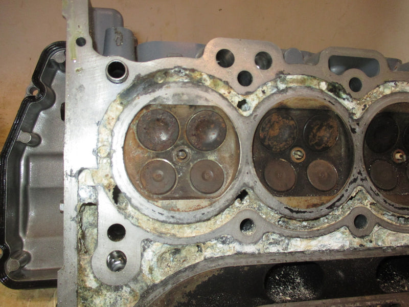 Suzuki DF70A 70hp 4 stroke outboard cylinder head (11100-87L01)