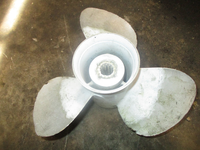 Nissan 50hp 2 stroke outboard aluminum prop 11.1-13