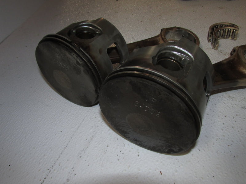 Yamaha 150hp VMAX 2 Stroke Outboard Starboard Piston & Rod Set of 2 (64D-02)