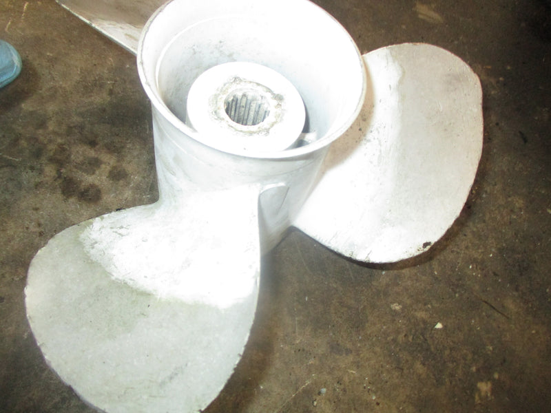 Nissan 50hp 2 stroke outboard aluminum prop 11.1-13