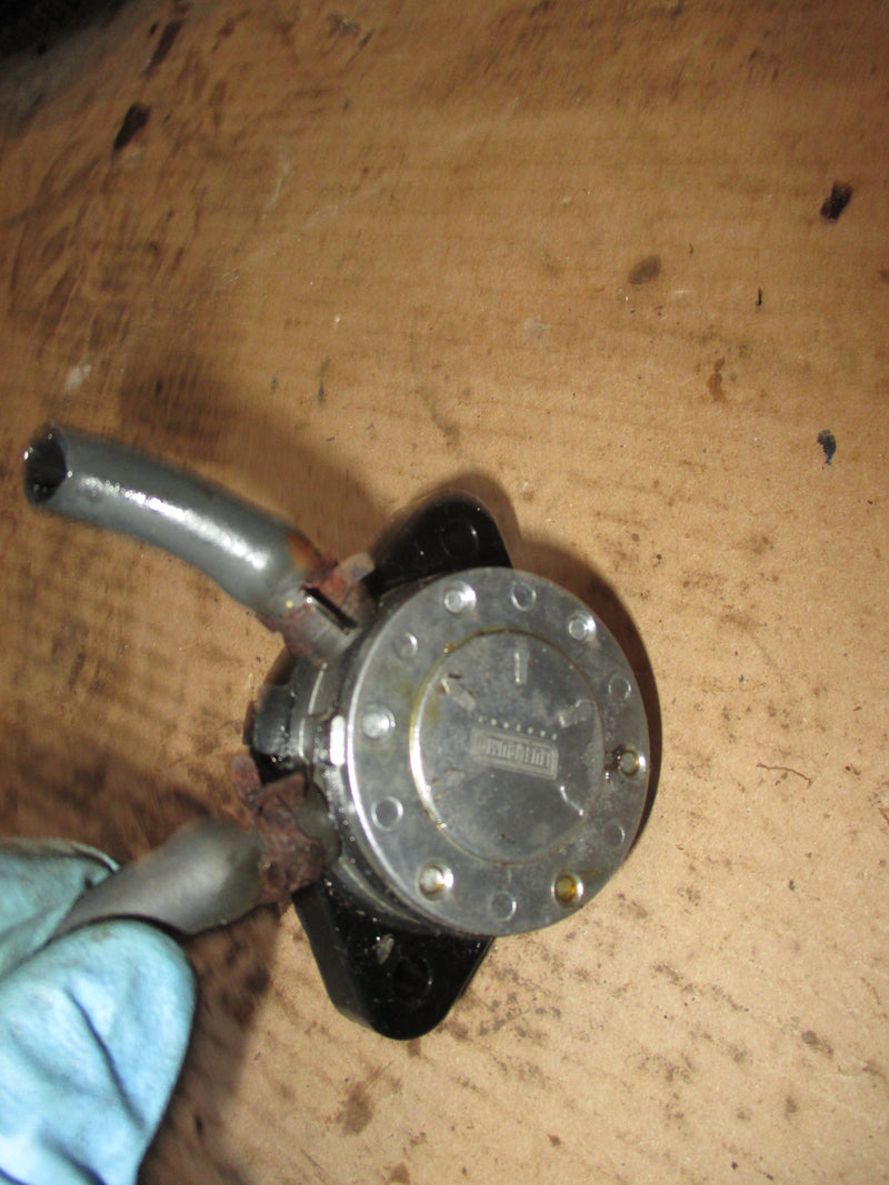 Suzuki DF70 70hp outboard aftermarket fuel pump (15100-99E00)