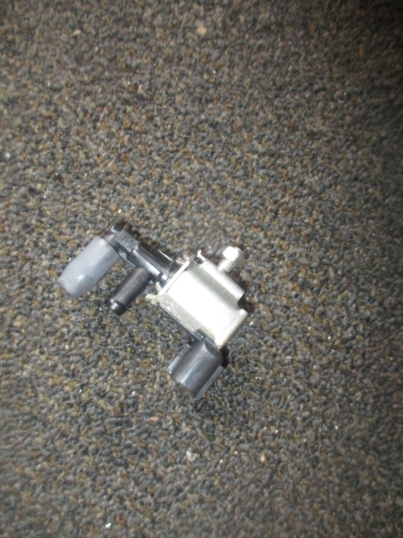 Yamaha 350hp 4 stroke outboard solenoid valve (6C5-86120-00-00)