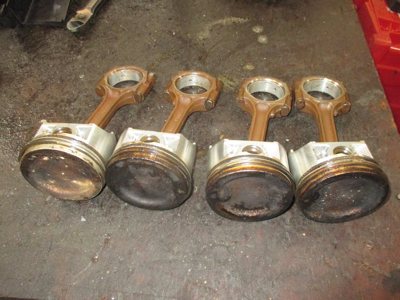 Johnson/Suzuki 115hp 4 stroke outboard piston and rod set (5033653)