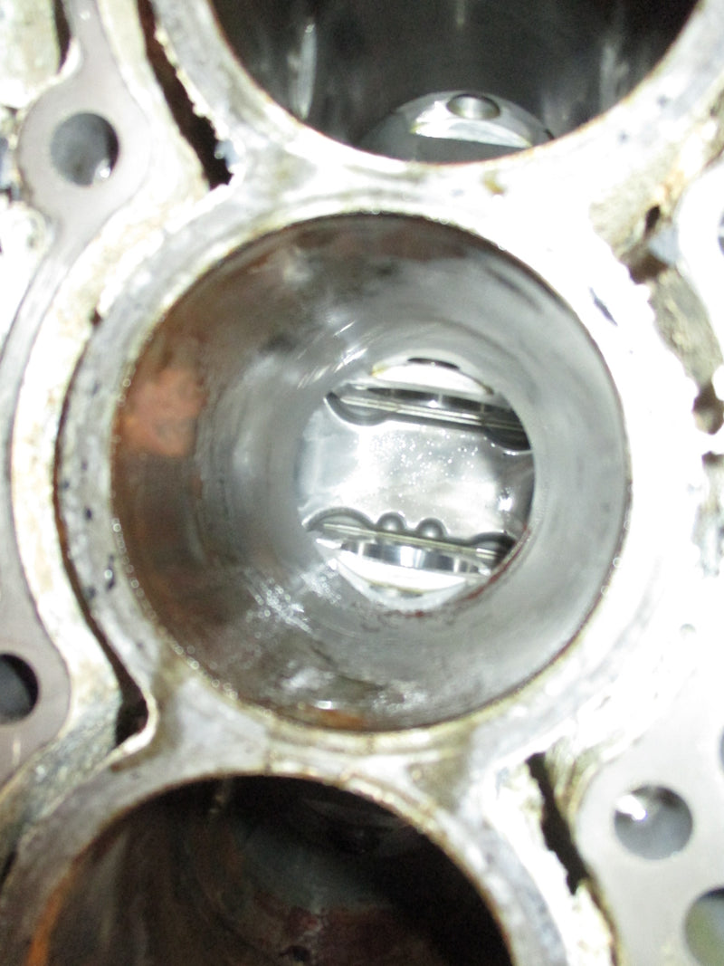 Suzuki DF70A 70hp 4 stroke outboard crankcase block