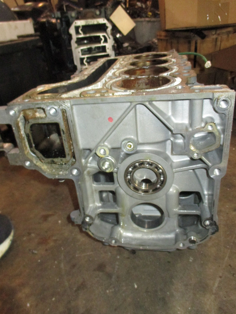 Suzuki DF70A 70hp 4 stroke outboard crankcase block