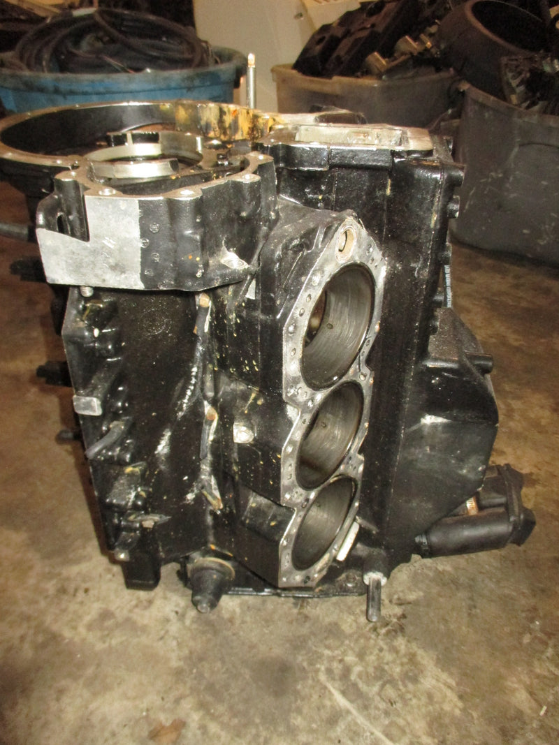 Johnson 150hp 60 Degree 2 stroke outboard Crankcase Block