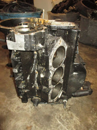 Load image into Gallery viewer, Johnson 150hp 60 Degree 2 stroke outboard Crankcase Block
