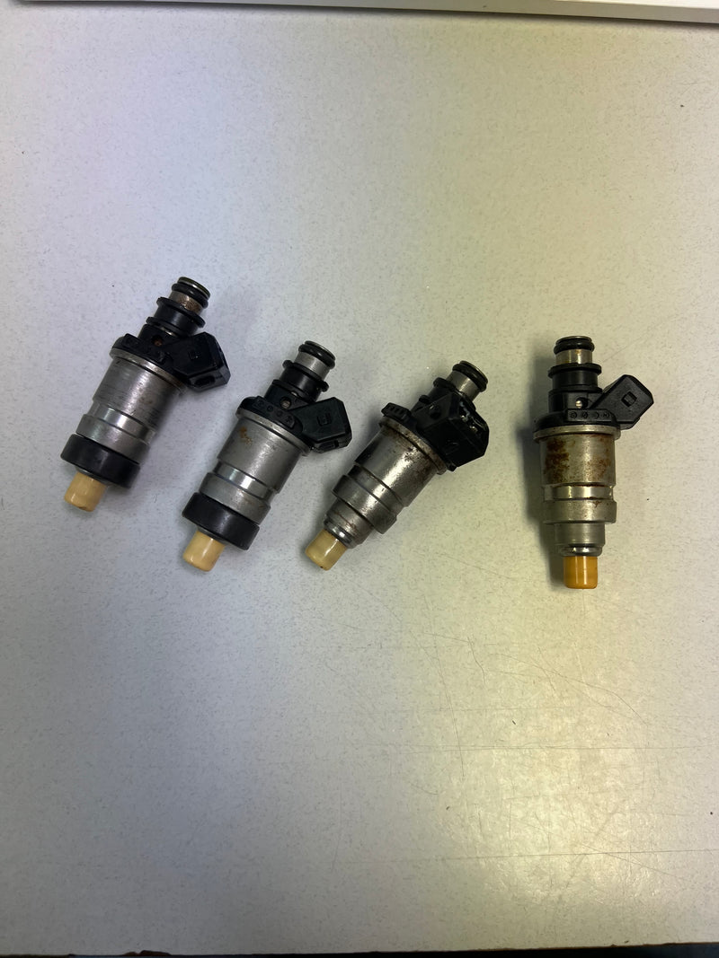 Yamaha 225hp 2 stroke outboard fuel injector set of 4 (65L-13761-00)