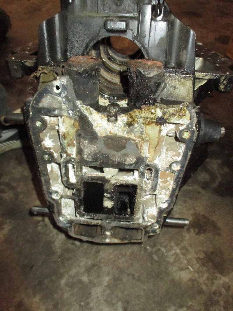 Johnson 150hp 60 Degree 2 stroke outboard Crankcase Block