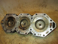 Load image into Gallery viewer, Johnson 150hp 60 Degree 2 stroke outboard Cylinder Head (337548)
