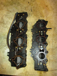 Load image into Gallery viewer, Johnson 150hp 60 Degree 2 stroke outboard Intake Manifold &amp; Reeds (433241)
