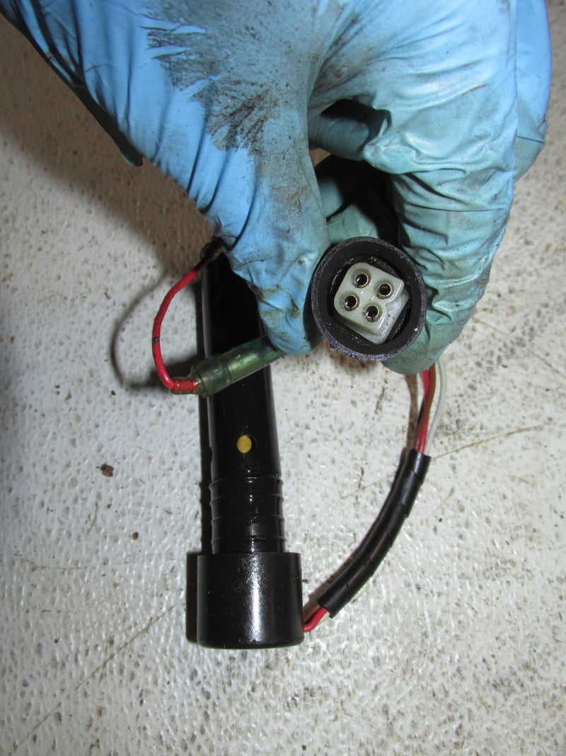 Yamaha 115hp 2 Stroke Outboard Oil level sensor (6E5-85730-12)