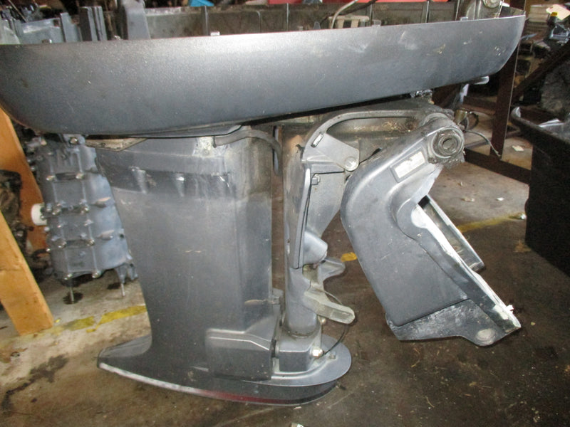 Yamaha 200hp 0X66 2 stroke outboard 25 in midsection