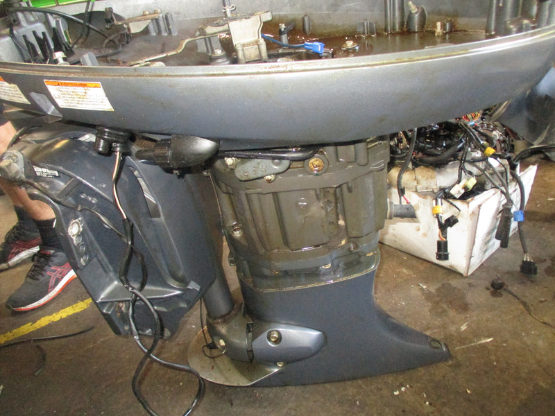 Yamaha 115hp 4 stroke outboard 25 inch midsection
