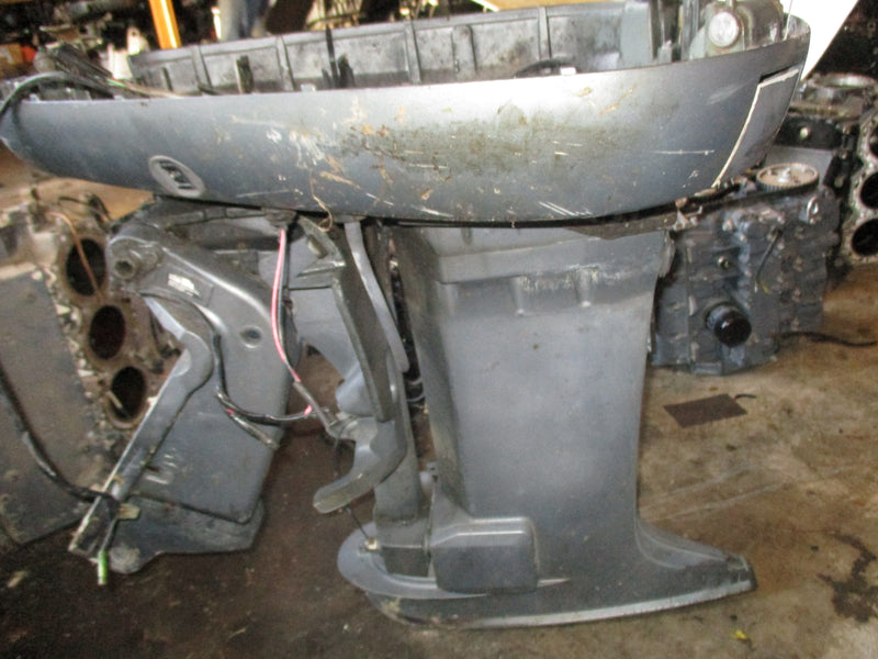 Yamaha 200hp 0X66 2 stroke outboard 25 in midsection