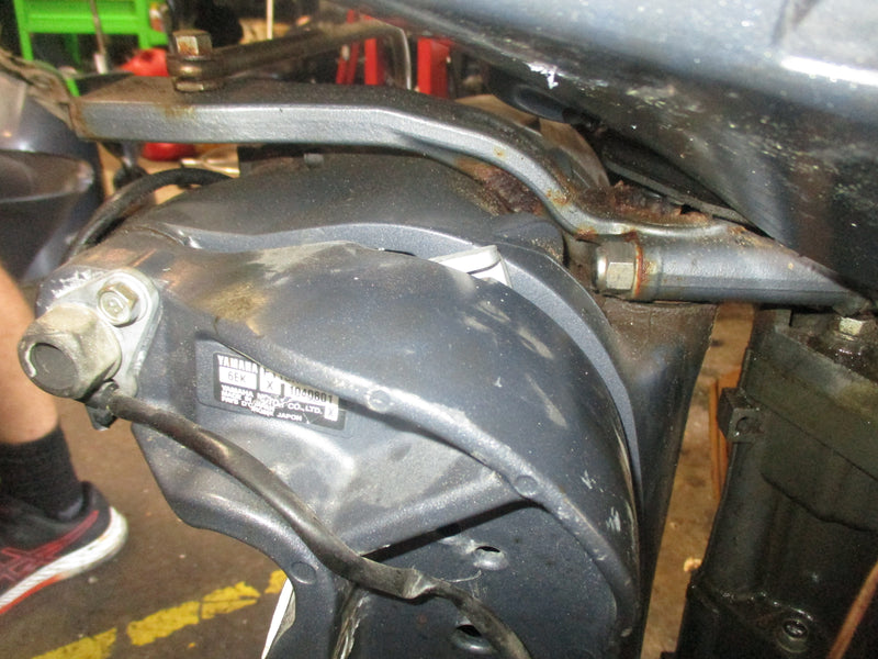 Yamaha 115hp 4 stroke outboard 25 inch midsection