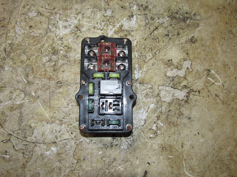 Yamaha 150hp 4 Stroke Outboard Fuse Box (63P-82170-02-00)