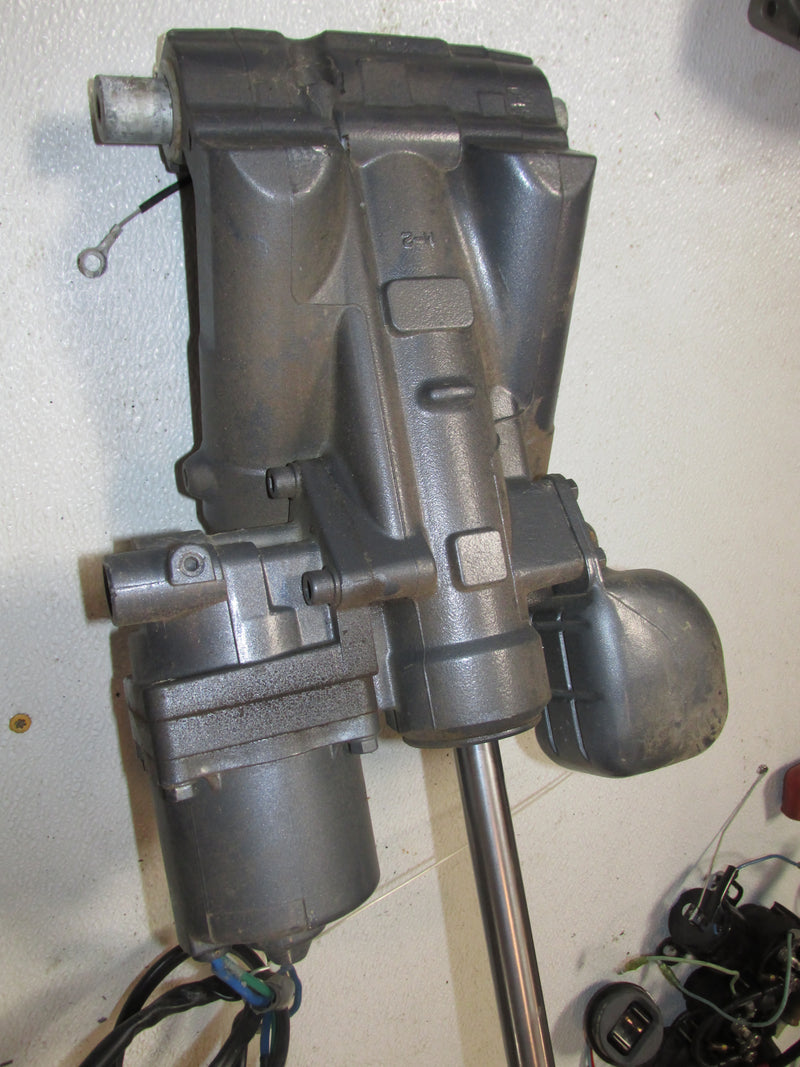 Yamaha 150hp VMAX 2 Stroke Outboard Tilt Trim Unit (64E-43800-01-4D)