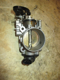 Load image into Gallery viewer, Suzuki DF70A 70hp 4 stroke outboard throttle body (13300-87L00)
