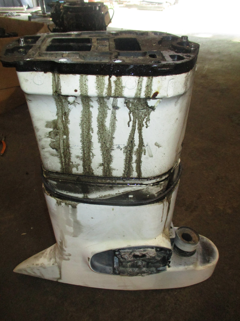 Evinrude Ficht 150hp outboard 25" upper casing