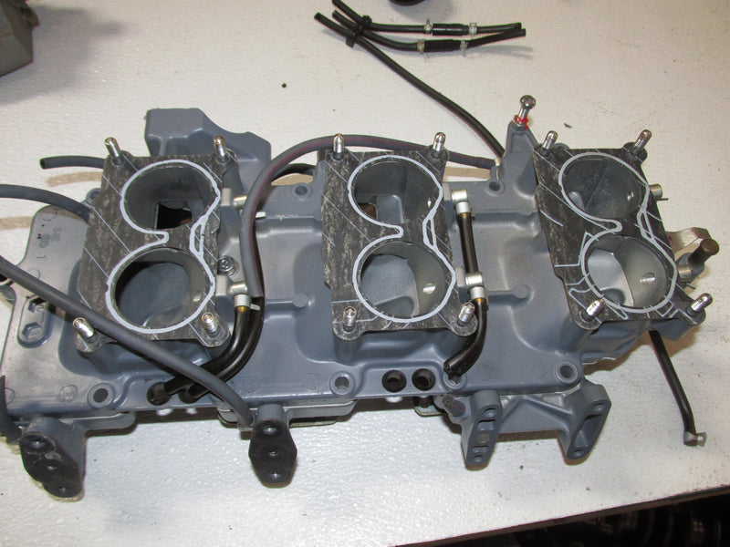 Yamaha 150hp VMAX 2 Stroke Outboard Intake Manifold & Reeds (6K7-13610-00)