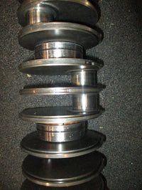 Load image into Gallery viewer, Yamaha OX66 225hp 2 stroke outboard crankshaft (61A-11411-00-00)
