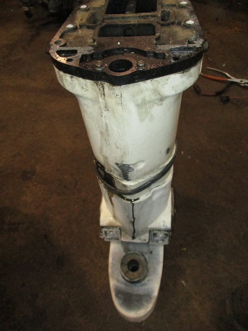 Evinrude Ficht 150hp outboard 25" upper casing