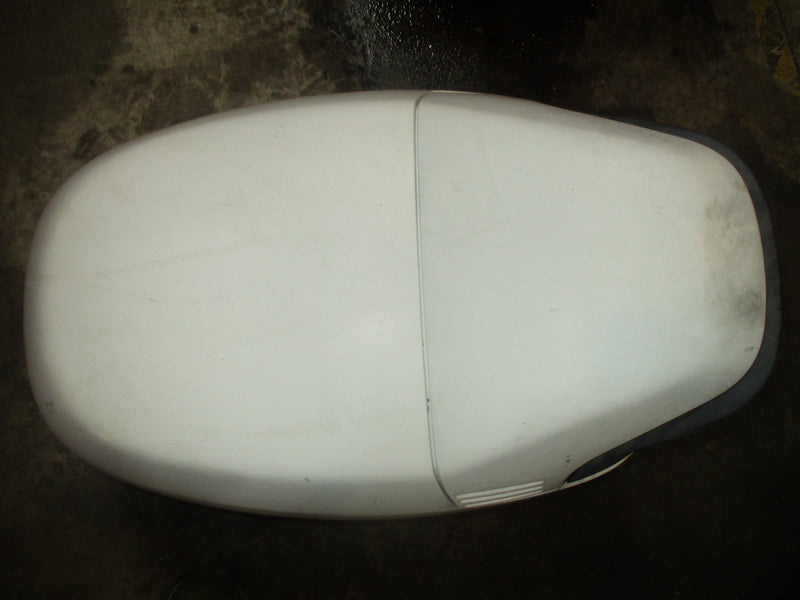 Johnson 140hp 4 stroke outboard top cowling