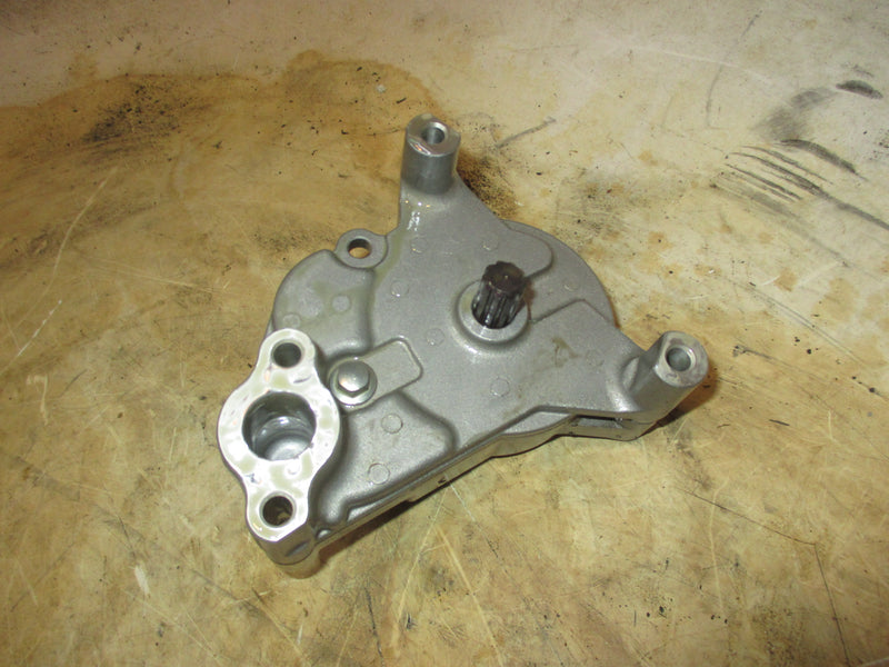 Suzuki DF70A 70hp 4 stroke outboard oil pump (16400-87L00)