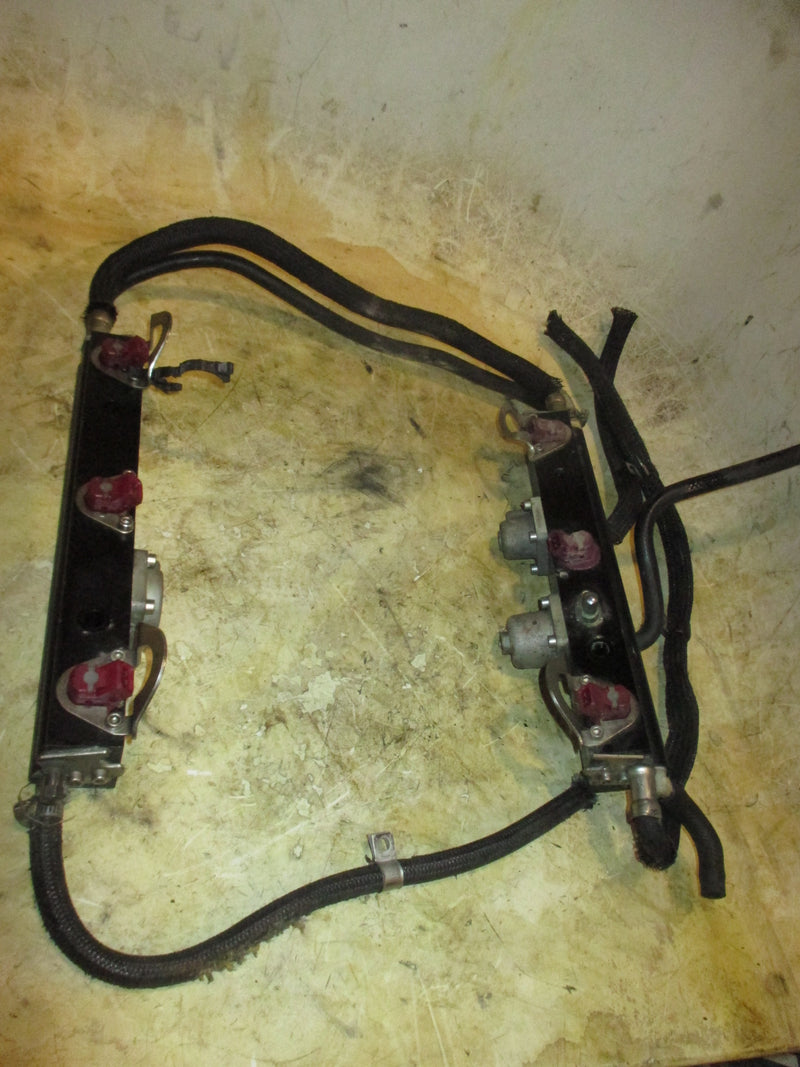 Mercury Optimax 225hp 2 stroke outboard Fuel Rail & Injector Set