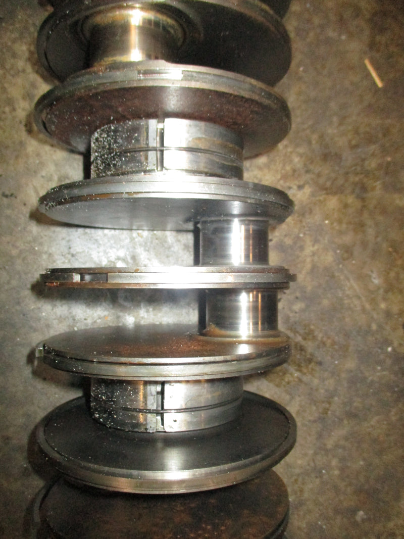 Yamaha SWS 225hp 2 stroke outboard crankshaft (61A-11411-00-00)